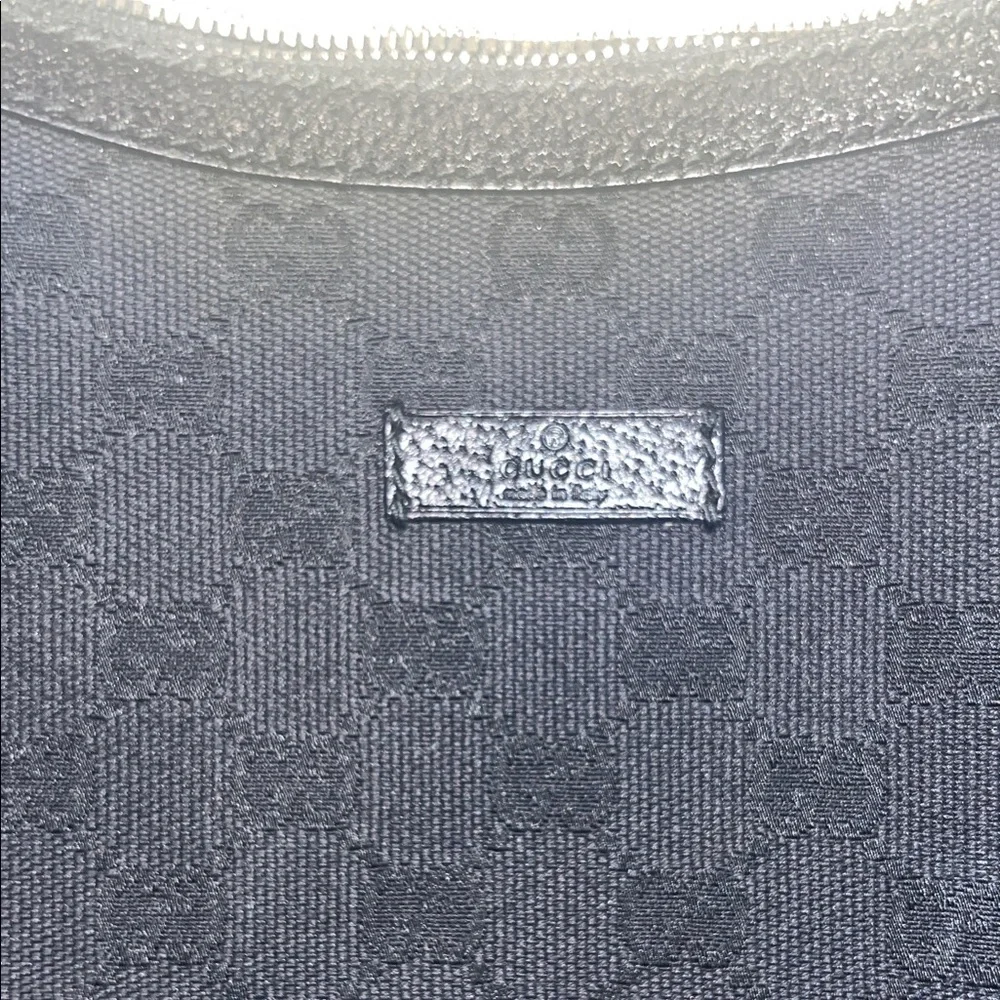 Gucci Black Monogram Shoulder Bag - Picture 2 of 13